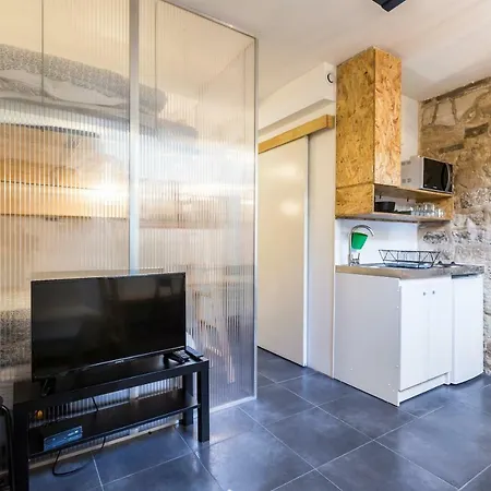 Attractive 25 M2 In A District * Parigi